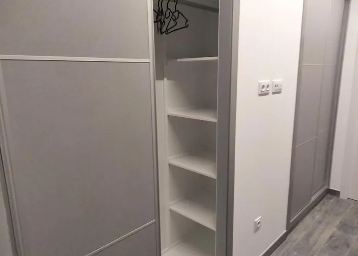 Loft La Calahorra Con Posibilidad De Aparcamiento Pregunta Por El Pack Mas * Córdoba